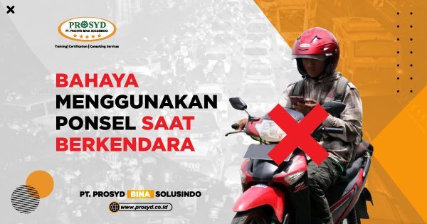 Bahaya-Menggunakan-Ponsel-Saat-Berkendara